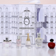 DIOR 30 Montaigne Miniature Perfume Set  迪奧 30週年限量香水城堡禮盒